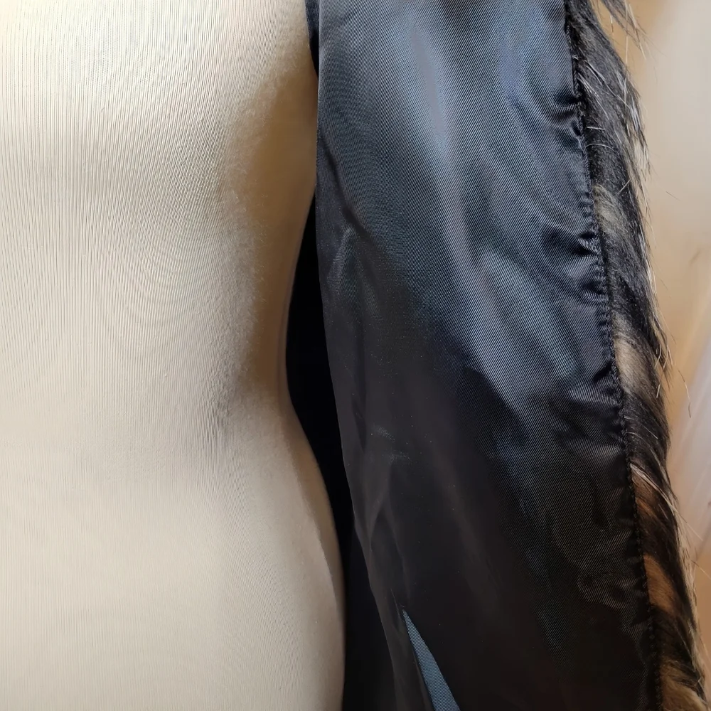Chico's Chocolate Brown Size 3 Faux Fur Vest Cosplay Mob Wife Soft Funky Boho